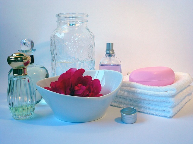 bath-585128_640.jpg www.pixabay.com