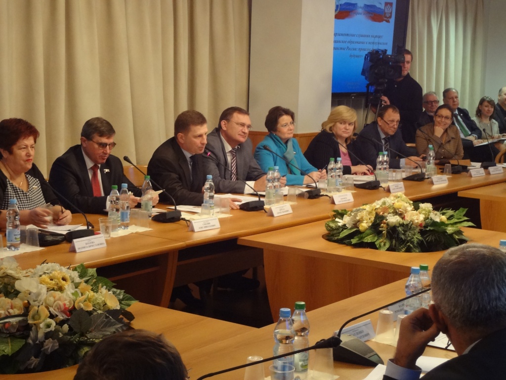 в ходе обсуждения аккредитации врачей http://sbdorofeev.ru/
