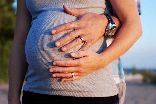pregnancy-792742_640.jpg www.pixabay.com