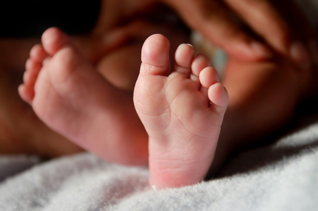 baby-feet-847204_1280.jpg www.pixabay.com