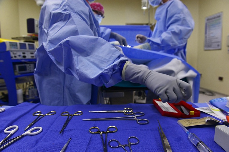Американские хирурги готовятся к трансплантации органов от ВИЧ-инфицированных доноров
